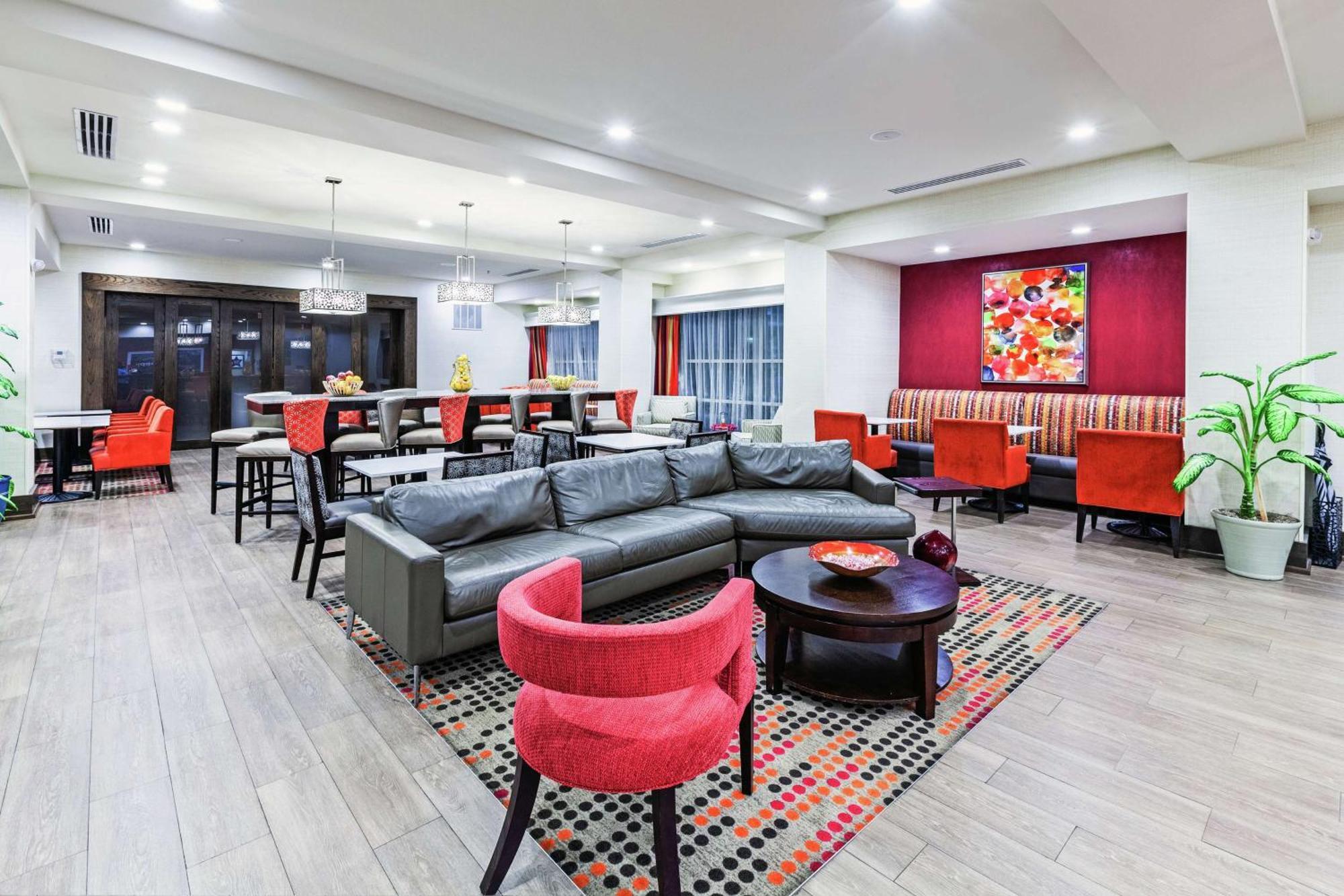 Hampton Inn North Little Rock Mccain Mall, Ar Exterior photo