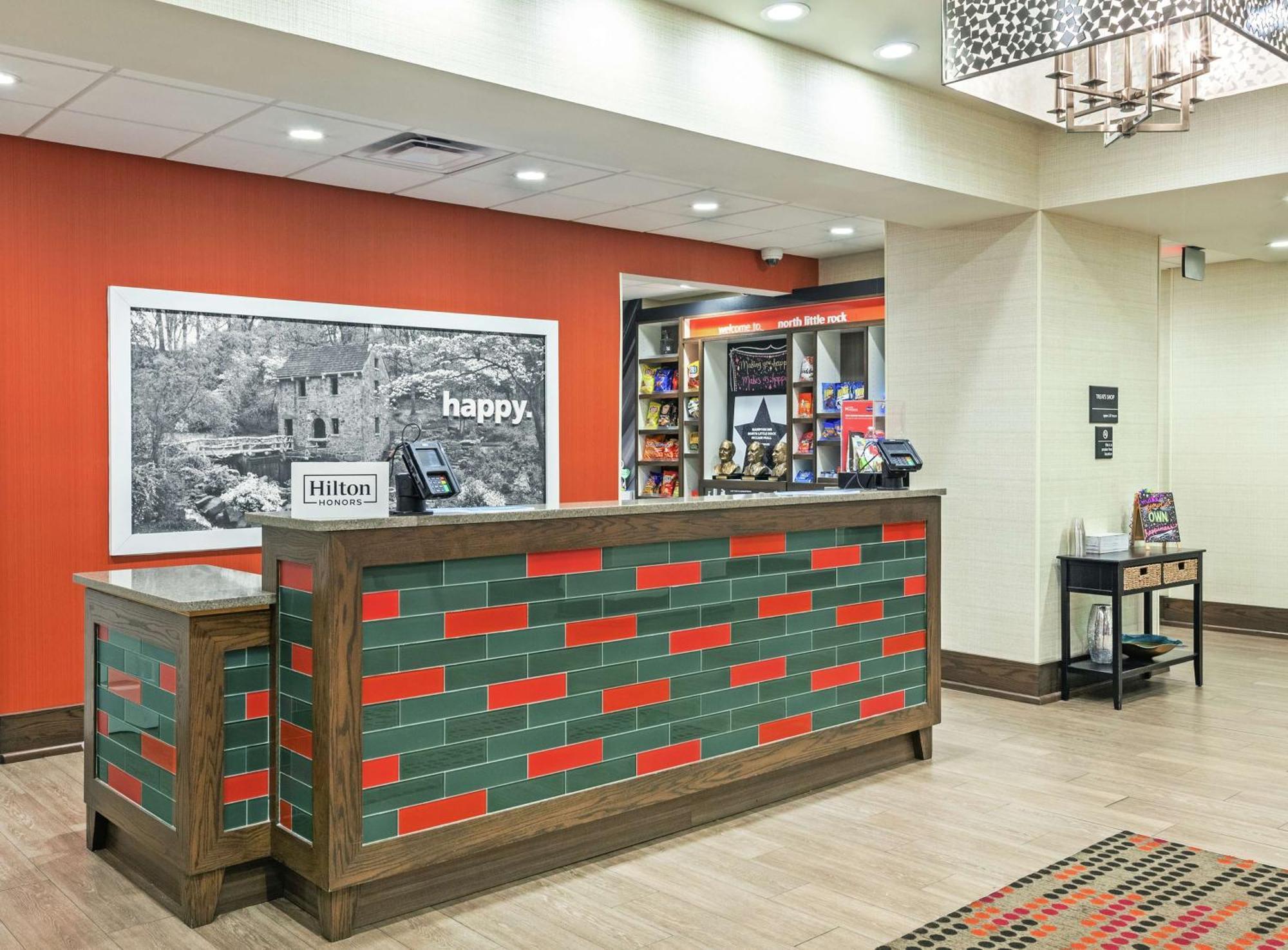 Hampton Inn North Little Rock Mccain Mall, Ar Exterior photo