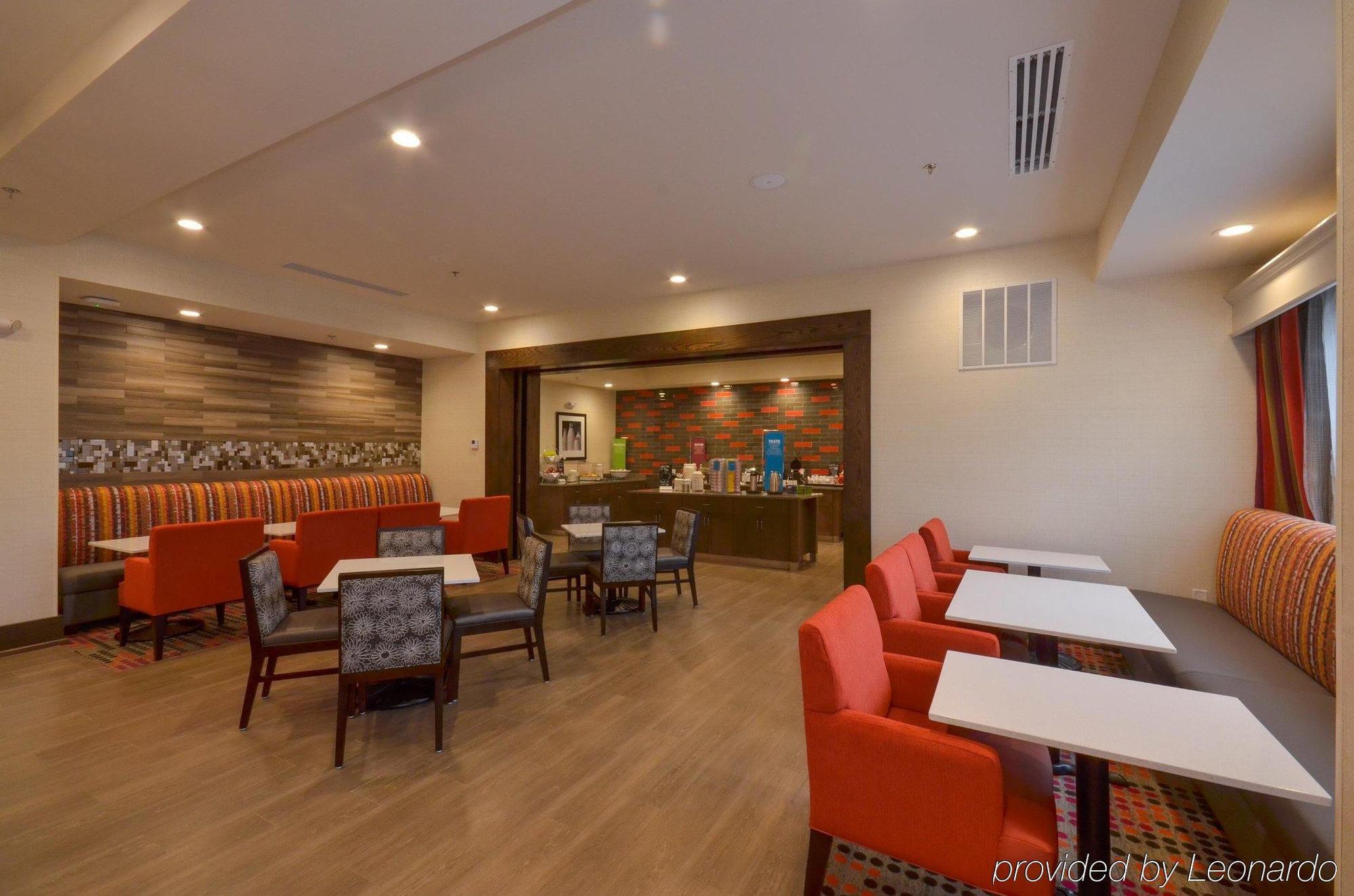 Hampton Inn North Little Rock Mccain Mall, Ar Exterior photo